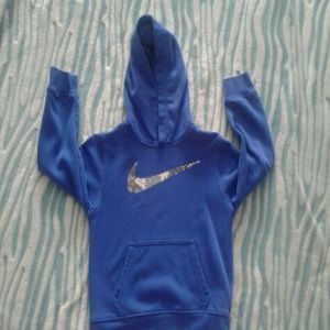 Nike hooded sweatshirts size 7 childs
